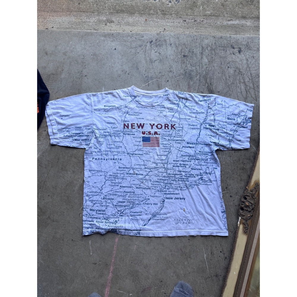Vintage New York USA All Over Print Map T-Shirt White Blue Northeast States